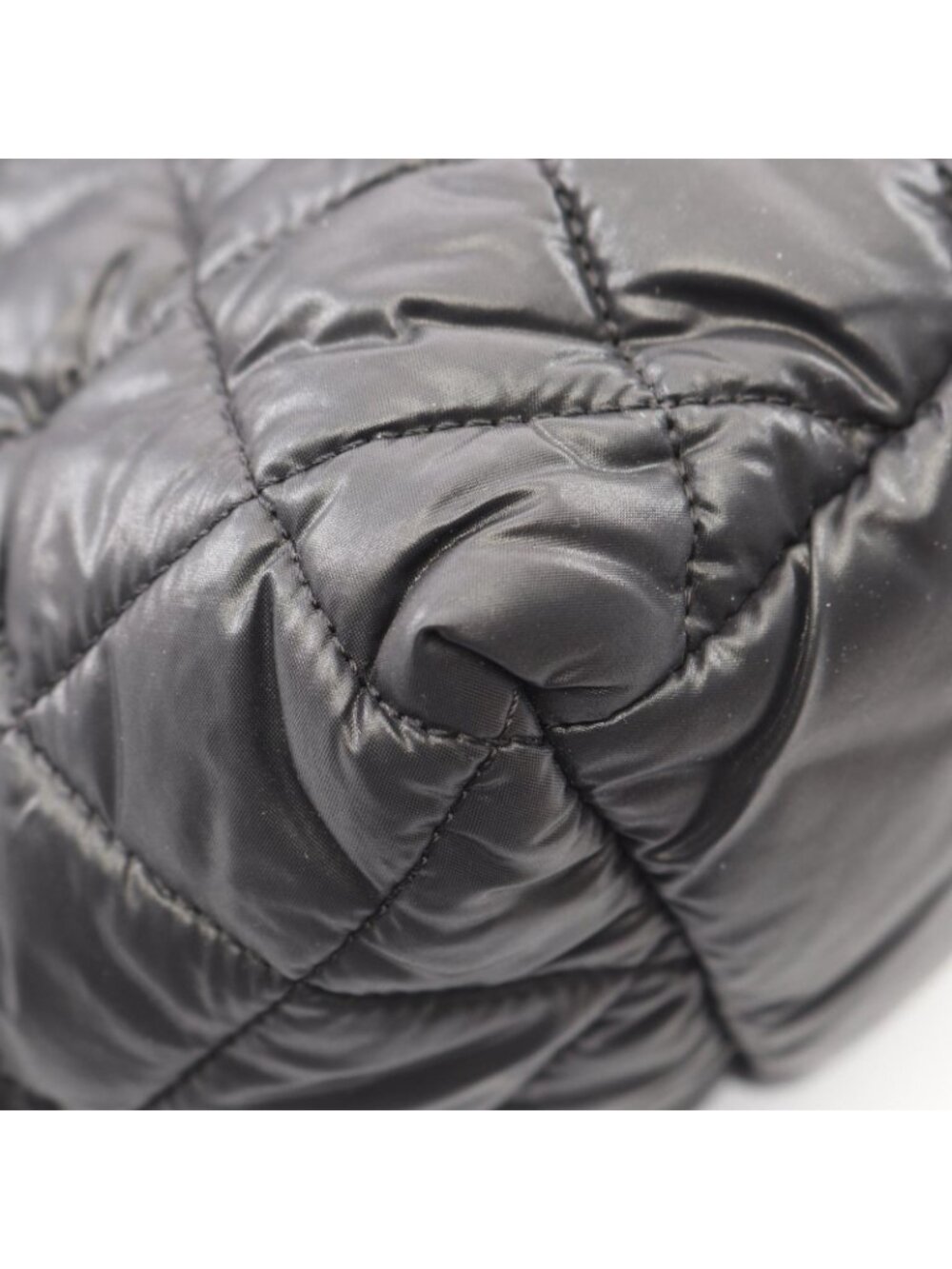 ★SOLD★ Chanel Tote Coco Cocoon MM Black Nylon Leather - Picture 7 of 9